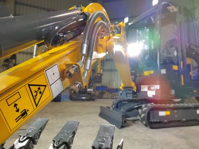 новый Гусеничный мини-экскаватор Yuchai  U20 в продаже на Gruzovik.ru