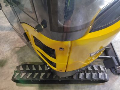 новый Гусеничный мини-экскаватор Yuchai  U20 в продаже на Gruzovik.ru