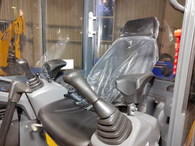 новый Гусеничный мини-экскаватор Yuchai  U20 в продаже на Gruzovik.ru