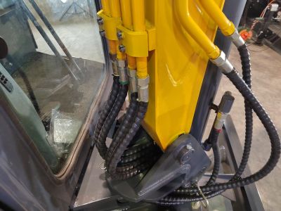 новый Гусеничный мини-экскаватор Yuchai  U35 в продаже на Gruzovik.ru