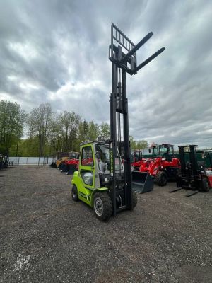 новый Дизельный вилочный погрузчик Zoomlion FD30Z M300 SS кабина в продаже на Gruzovik.ru