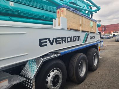 новый Автобетононасос Everdigm 40CX-5 на шасси Daewoo Novus CP8C3 в продаже на Gruzovik.ru