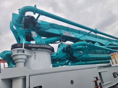 новый Автобетононасос Everdigm 40CX-5 на шасси Daewoo Novus CP8C3 в продаже на Gruzovik.ru