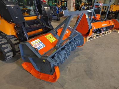 новый Навесной мульчер для мини-погрузчика Forster Flim-V 150 в продаже на Gruzovik.ru