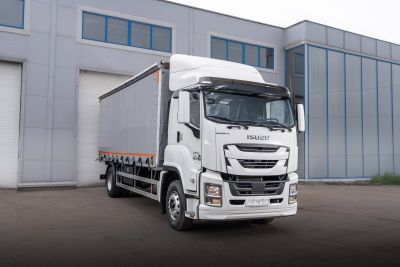 новый Тентованный грузовик Isuzu Giga 56 м3 в продаже на Gruzovik.ru
