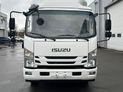 новый Тентованный грузовик Isuzu Elf в продаже на Gruzovik.ru