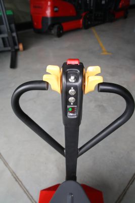 новая Самоходная рохля с подъёмным механизмом	 Zhungli S-CBD-30 в продаже на Gruzovik.ru