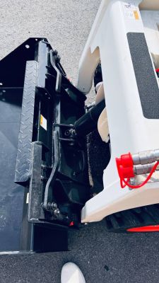 новый Мини-погрузчик на колёсном ходу Lonking 303 в продаже на Gruzovik.ru