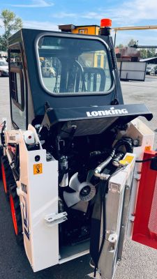 новый Мини-погрузчик на колёсном ходу Lonking 303 в продаже на Gruzovik.ru