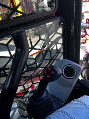 новый Мини-погрузчик на колёсном ходу Lonking CDM312M в продаже на Gruzovik.ru