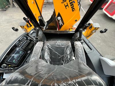 новый Экскаватор-погрузчик Lonking 84c в продаже на Gruzovik.ru