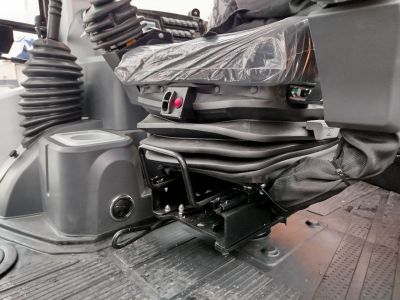 новый Экскаватор-погрузчик Lonking 84c в продаже на Gruzovik.ru