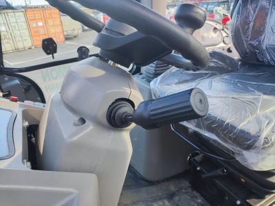 новый Экскаватор-погрузчик Lonking 388H Black Edition в продаже на Gruzovik.ru