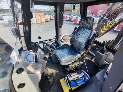 новый Экскаватор-погрузчик Lonking 388H Black Edition в продаже на Gruzovik.ru