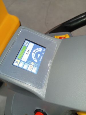 новый сопровождаемый штабелёр TOR WS15H-3000 в продаже на Gruzovik.ru