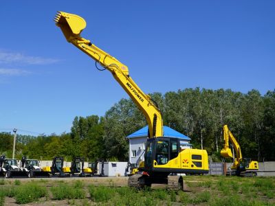 новый Экскаватор на гусеничном ходу MaxPower ME 225.9 NL в продаже на Gruzovik.ru