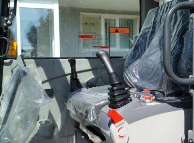 новый Гусеничный мини-экскаватор MaxPower ME 60.9 в продаже на Gruzovik.ru