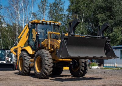 новый Экскаватор-погрузчик XGMA XG765H-4TX в продаже на Gruzovik.ru