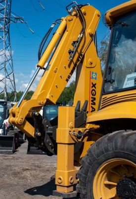 новый Экскаватор-погрузчик XGMA XG765H-4TX в продаже на Gruzovik.ru