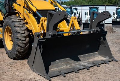 новый Экскаватор-погрузчик XGMA XG765H-4TX в продаже на Gruzovik.ru